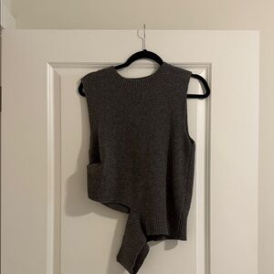 Zara Gray Sleeveless Sweater Vest
